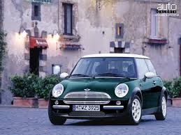 Pin By Sarah On Future Mini Cooper Mini Clubman British Racing Green