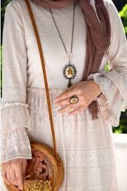 Gupurlu Zarif Elbise Eminos Butik Modo Tasarim In 2020 Hijab Fashion Hijabi Fashion Hijab Fashionista
