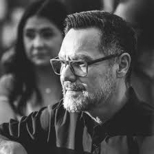 Professor » Marcelo Velloso » Escola de Educacao Física, Fisioterapia e  Terapia Ocupacional » Departamento de Fisioterapia » Somos UFMG