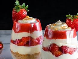 Recette De Parfait A La Fraise Recette Recette Recette Dessert Gateaux Et Desserts