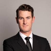 Benjamin Draper's Instagram, Twitter & Facebook