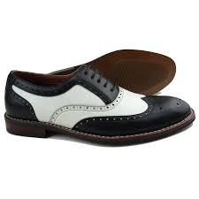 Black And White Wingtip Shoes Mens 1920s Men S Fashion What Did Men Wear In The 1920s Mens Fashion Shoes Dress Shoes Men 1920s Mens Shoes