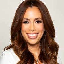 Angel Byrum's Instagram, Twitter & Facebook