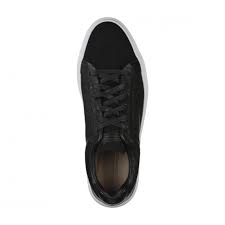Basse ou montante, unie ou imprimée, choisissez la paire qui mettra votre tenue décontractée en valeur. Baskets Basses Homme Noir Gris 3 Suisses