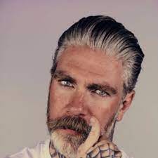 In the age of 50 when the color of hairs going grayish you should dyed with black or brown color. Hairstyles For Older Men 50 Magnificent Ways To Style Your Hair Men Hairstyles World