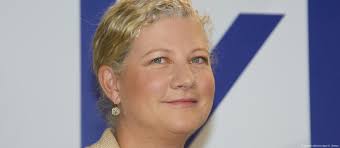 Kim Hammonds verlässt die "unfähigste Firma"