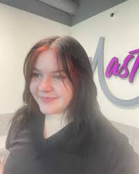 Added some red to miss girls curtain bangs❤️‍🔥 @francis.tuttle.danforth  #hair #haircolorist #cosmetology #okchairstylist #curtainbangs #red  #cosmetologystudent