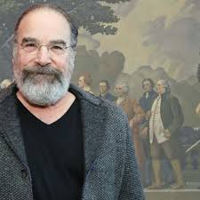 Mandy Patinkin Was Tired of Only Acting in Serious Dramas—Now He's Playing  Himself in the Comedy 'Seasoned' (Exclusive)