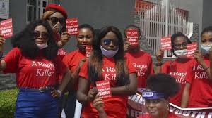 Nigeria's president muhammadu buhari on sunday ordered the cessation of all movements for two weeks in the largest city lagos and capital abuja to stop the spread of coronavirus. Corona Lockdown In Nigeria Eine Epidemie Der Gewalt