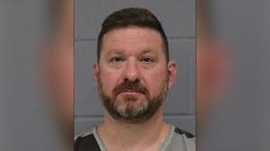 Texas men's basketball coach Chris Beard posts $10K bond after arrest for  alleged assault