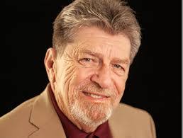 Andy Cheek's Instagram, Twitter & Facebook