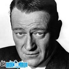 Diễn viên nam John Wayne