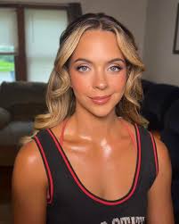 Tillamook wedding make up and hair artist review