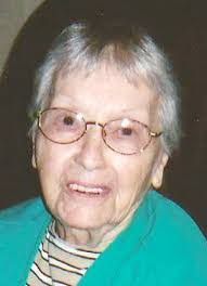 Melinda Downing's Instagram, Twitter & Facebook