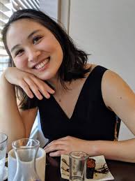 Anna Pfoertsch ('18)