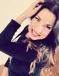 Actress/Writer/Producer Lisa K. Crosato's female serial killer script,  DEVOURED wins EXCEPTIONAL ACHIEVEMENT Award