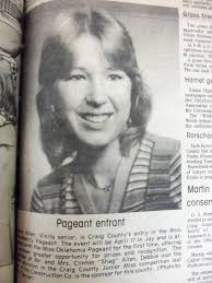 My mom was the mascot for the class of '35💘