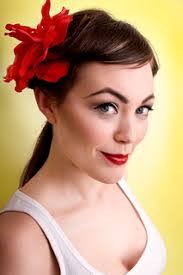 Alexandra Fleming's Instagram, Twitter & Facebook