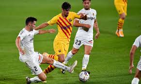 Barcelona have sent young portuguese striker trincao to english premier league team wolves on a season loan with an option to buy, the catalan club said sunday. Trincao Cheeky And Unbalancing In His Debut With Barca