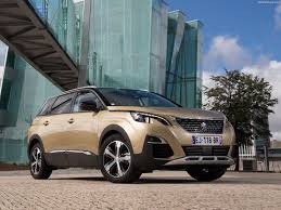Le nouveau suv peugeot 5008 est une proposition inédite dans le segment : Peugeot 5008 2017 Pictures Information Specs