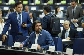 Ungarn und die slowakei sind benachbart. Fidesz Mep Blames Previous Governments And Opposition For Olaf Findings Hungary Today
