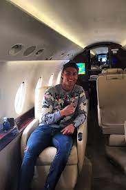 cristiano ronaldo travelling alone in his private jet on looklive cristiano ronaldo ronaldo cristiano ronaldo house
