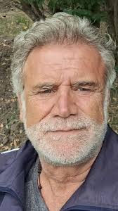 El empresario e influencer Lucas Forastieri desafía la crisis y realiza  campañas solidarias en centros comunitarios