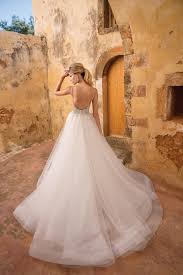 Maybe you would like to learn more about one of these? Brautkleid Mit Strass Korsage Herzausschnitt Und Spaghettitragern Von Justin Alexander Modell 88062 Heiraten Mit Braut De