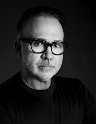 Roland Mesa's Instagram, Twitter & Facebook