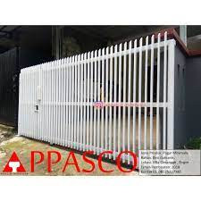 Pagar minimalis warna putih merupakan ide desain rumah yang dirancang serta di kerjakan dengan hati hati untuk menciptakan rumah idaman keluarga. Pagar Putih Minimalis Cantik Di Villa Cimanggir Bogor Shopee Indonesia