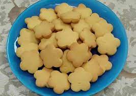 طريقة عمل بسكويت الكاسترد بالصور من amina kamel recipe food desserts breakfast