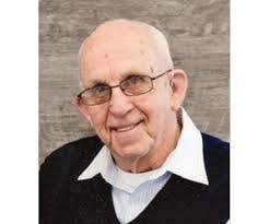 Robert Koster's Instagram, Twitter & Facebook