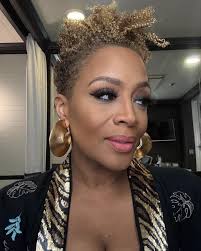 Congratulations to @miniproducer and Pamela! I SEE Y'ALL SHININ'!!! 😘😘😘