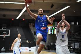 Candy, fruit & gourmet gift baskets Tonut E Vitali Con L Italia Al Preolimpico Umana Reyer Basket Venezia Mestre
