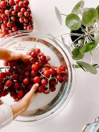Use this recipe for homemade organic fruit and vegetable wash recipe to make your own produce wash. Homemade Produce Wash With Essential Oils Desert Naturals Natural Living Health And Wellness Using Essential Oils With Dawn Goehring
