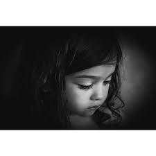 Leah Begley's Instagram, Twitter & Facebook