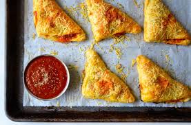 Skip The Slice In Favor Of Quick And Easy Pizza Pockets Filled With Chicken Cheese And Your Choice Of Vegg Pizza Recipes Homemade Pizza Pockets Recipe Recipes