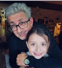 Rey Paz's Instagram, Twitter & Facebook