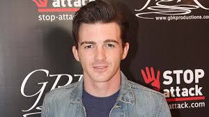 El cantante drake bell se declaró culpable de poner en riesgo a una menor de edad, además de mantener conversaciones inapropiadas. Zefmt3yheqrnrm
