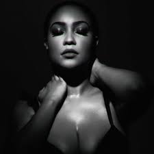 Kara Allison's Instagram, Twitter & Facebook