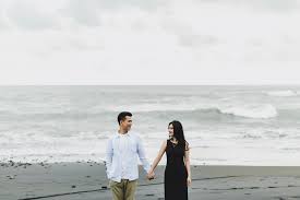 9 hal seru yang bisa kamu lakukan saat liburan ke palembang! Foto Prewedding Di Alam Terbuka Ide Foto Prewed