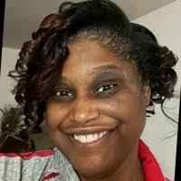 Karla Wells's Instagram, Twitter & Facebook