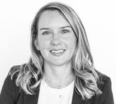 Julie Mele's Instagram, Twitter & Facebook