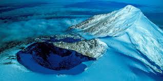 Vesna Pocuca Sana wake up nude