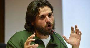 Juan grabois se enteró al aire que la ley que benefició a mercado libre es del kirchnerismo. Church Distances Itself From Social Leader Close To Pope Who Joined Cfk At Comodoro Py The Bubble