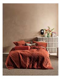 Our furniture, home decor and accessories collections feature king quilt rust cream in quality materials and classic styles. Rust Quilt Cover Shop Online Myer
