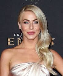 Maybe you would like to learn more about one of these? 38 Julianne Hough Hairstyles Hair Cuts And Colors