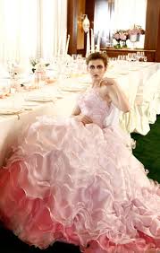 Katie holmes sposa in armani (19 ottobre 2005) ãˆ il consiglio di giorgio armani, che ha presentato la collezione autunnale di emporio. Abiti Da Sposa Giorgio Armani A Palermo