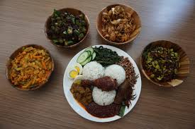 Kemudian masukkan cili giling, halia, asam jawa. Pak Omar Champion Nasi Lemak Memang Champion Sejak 2013