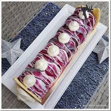 Buche Fruitee Cassis Passion Glacage Miroir Raye Gateaux Fous Glacage Miroir Deco Patisserie